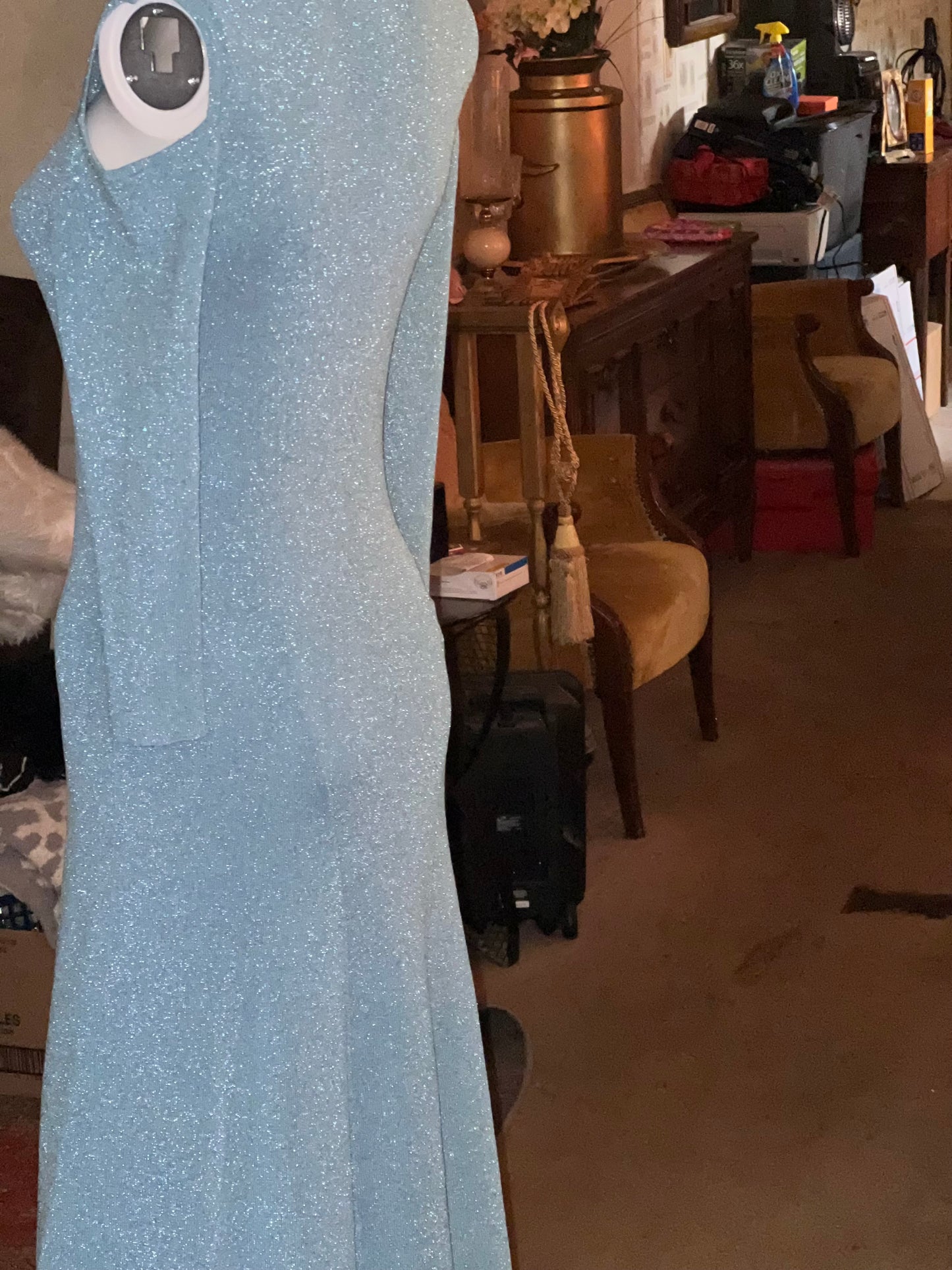 Eva Mendes Cold Shoulder Dress Medium