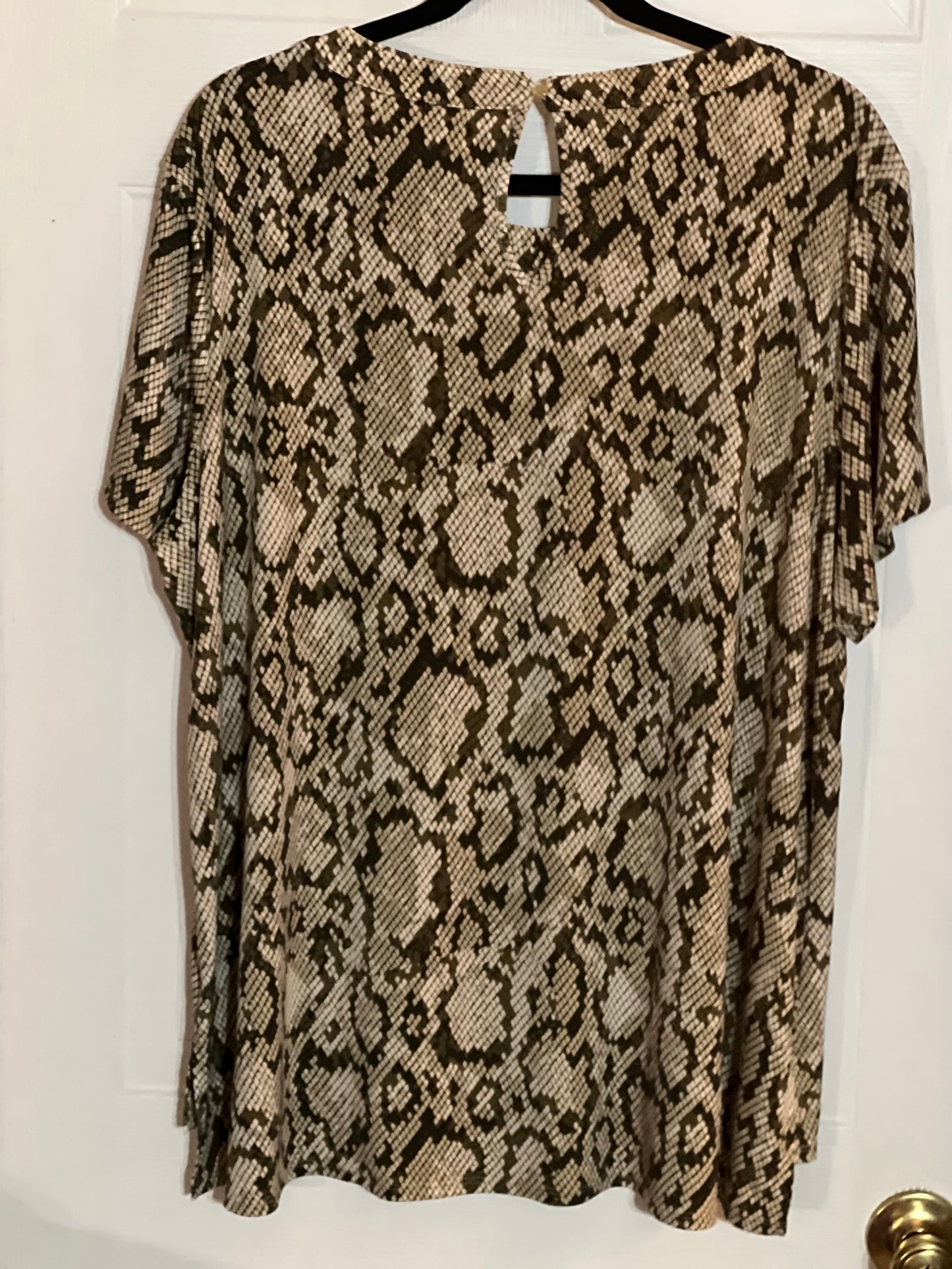 Cato Green & Tan Top Size18/20