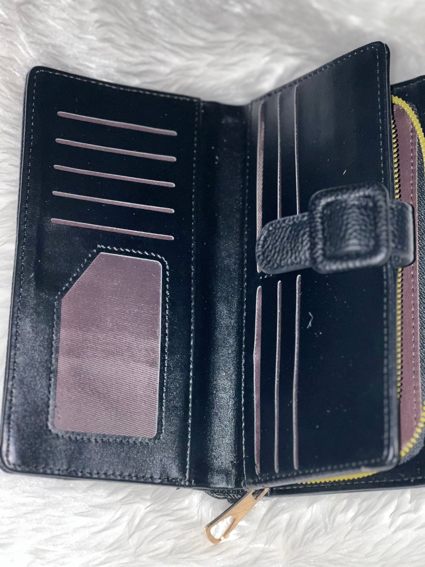 Black Wallet