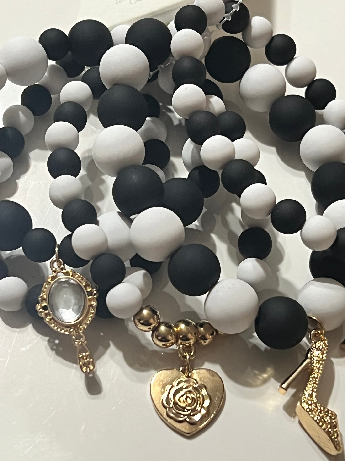 Black & White 5 Piece Stretch Charm Bracelet Set