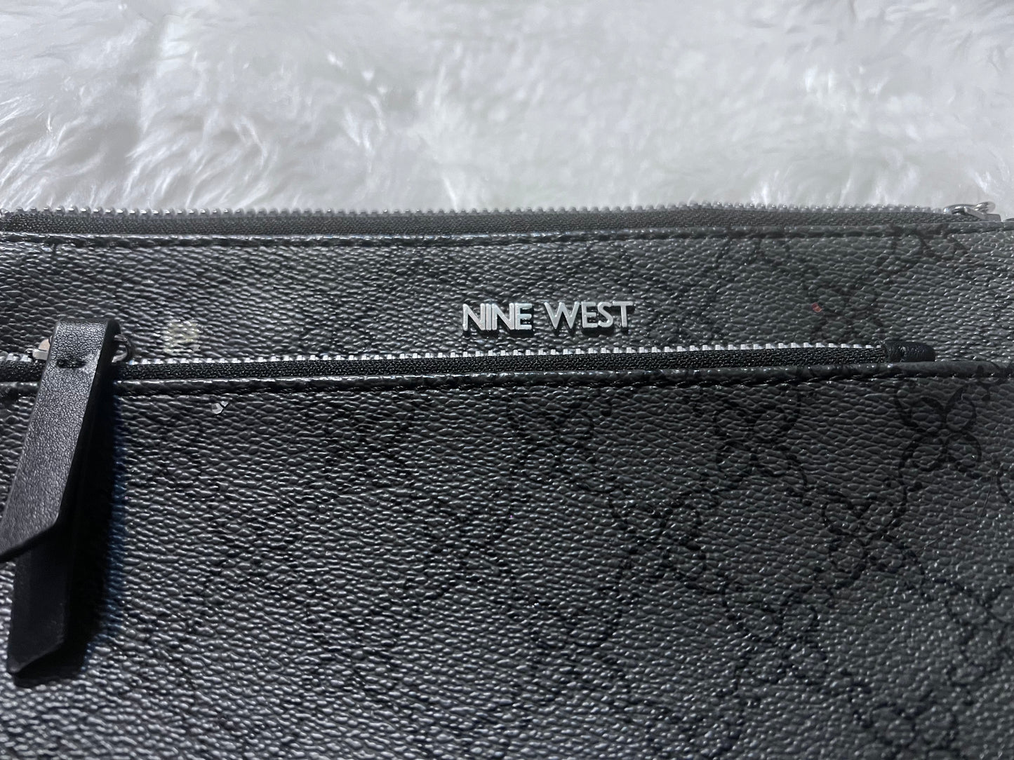 Nine West Gray Wristlet