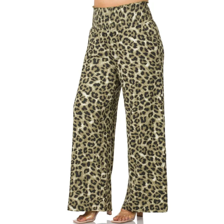 Zenana Green & Black Pants Size 2x
