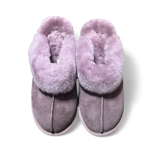 Kirkland Shearling Slipper Size 9