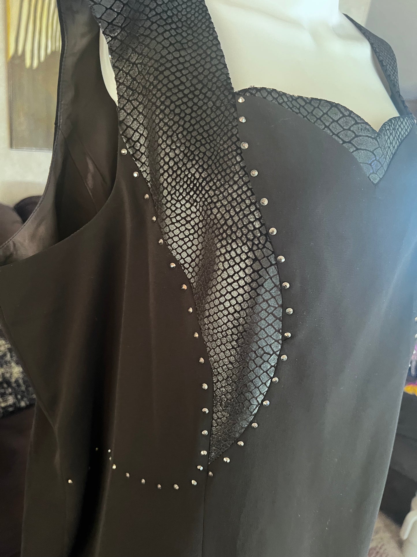 EY Boutique Dress & Cape Size 24W
