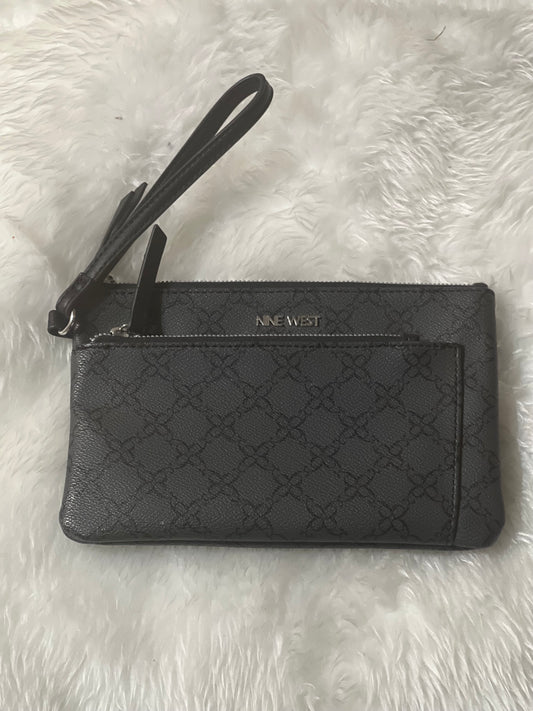 Nine West Wristlet