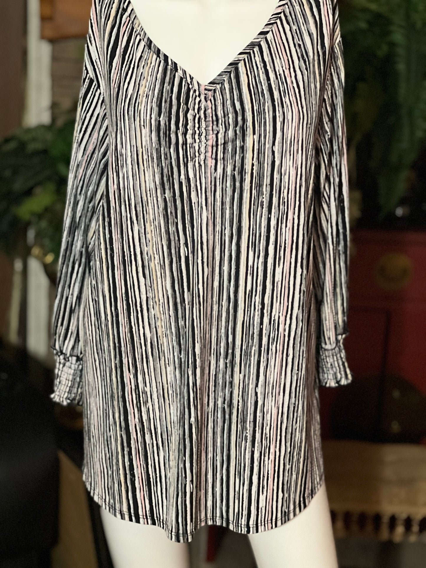 EST 1948 Size 14/16W