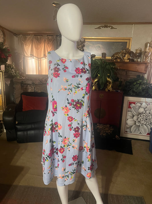 Vince Camuto Dress Size 16