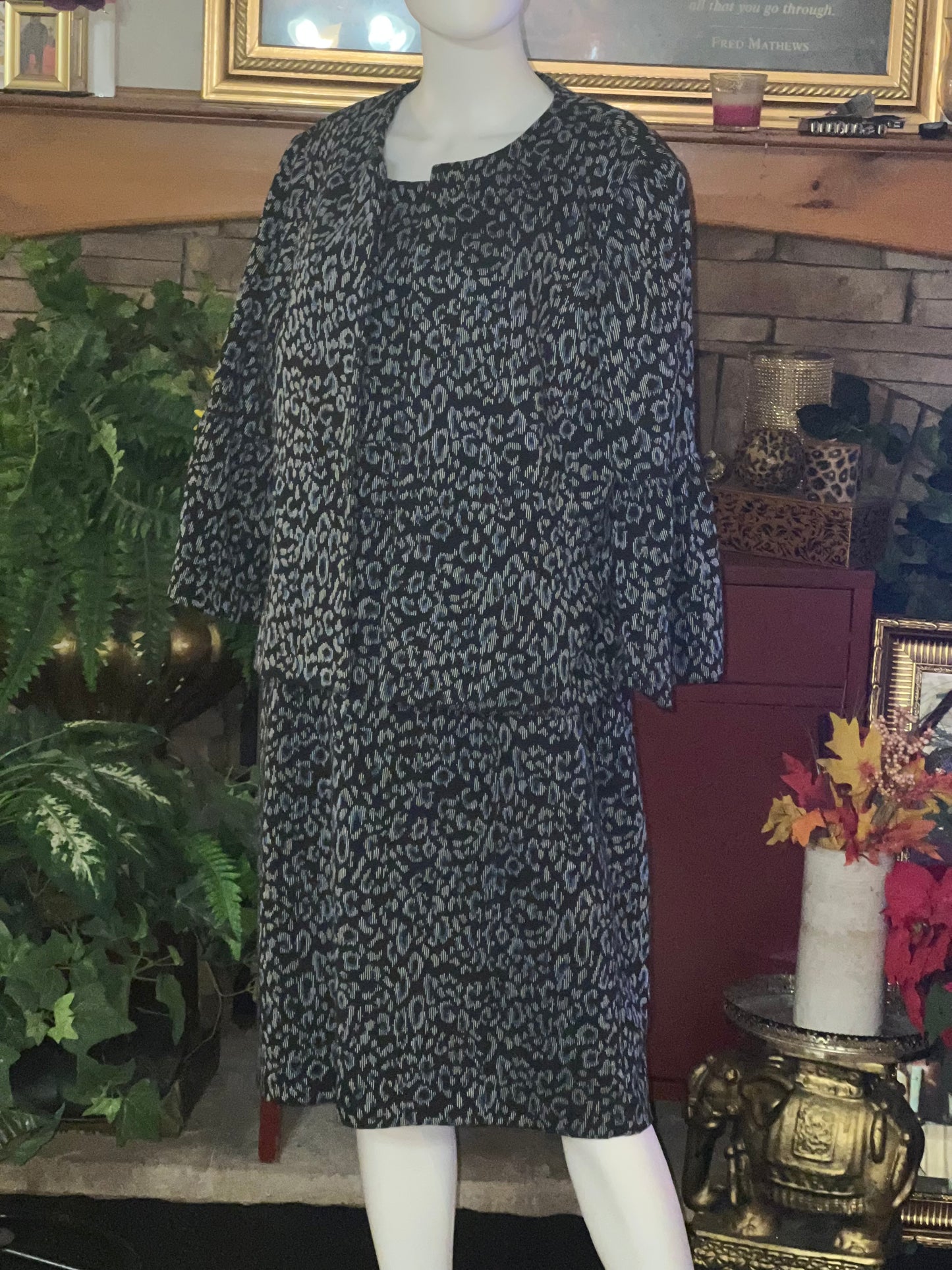 2 Piece Dress Set Size 16W