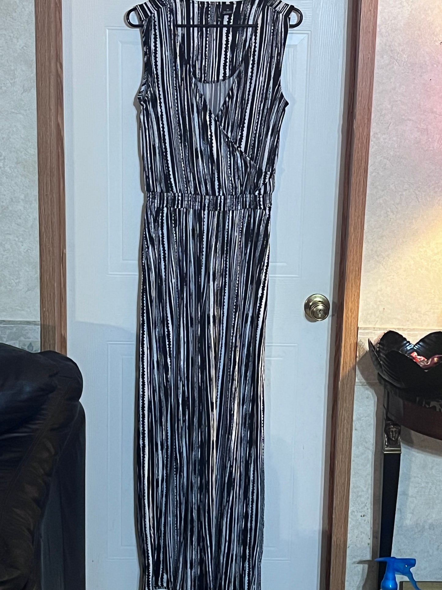 New Directions Jumper Size Medium