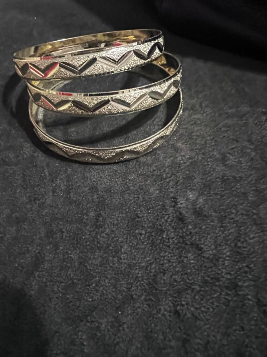 3 Piece Gold Filled Bangle Set Size 6 Wrist